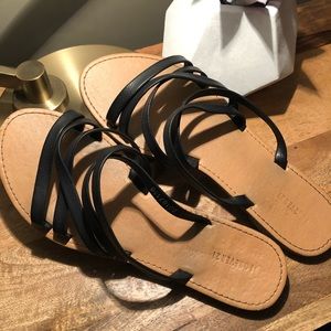 Forever 21 black sandals
